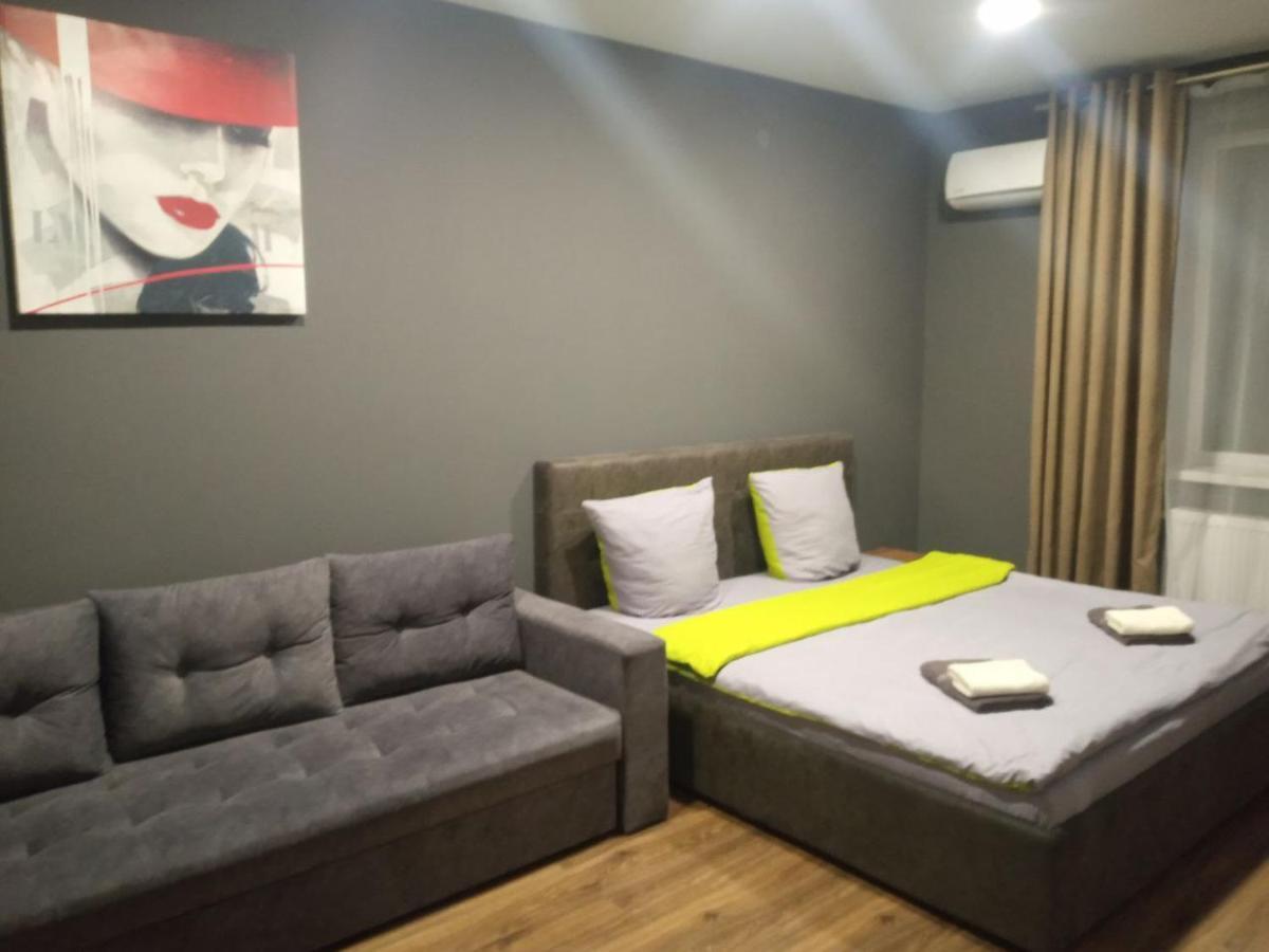 Apartment Yes 41 Ужгород Экстерьер фото