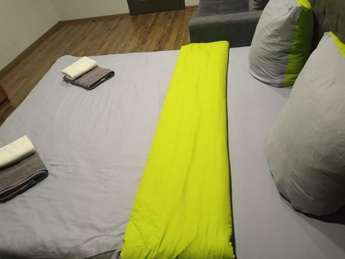 Apartment Yes 41 Ужгород Экстерьер фото